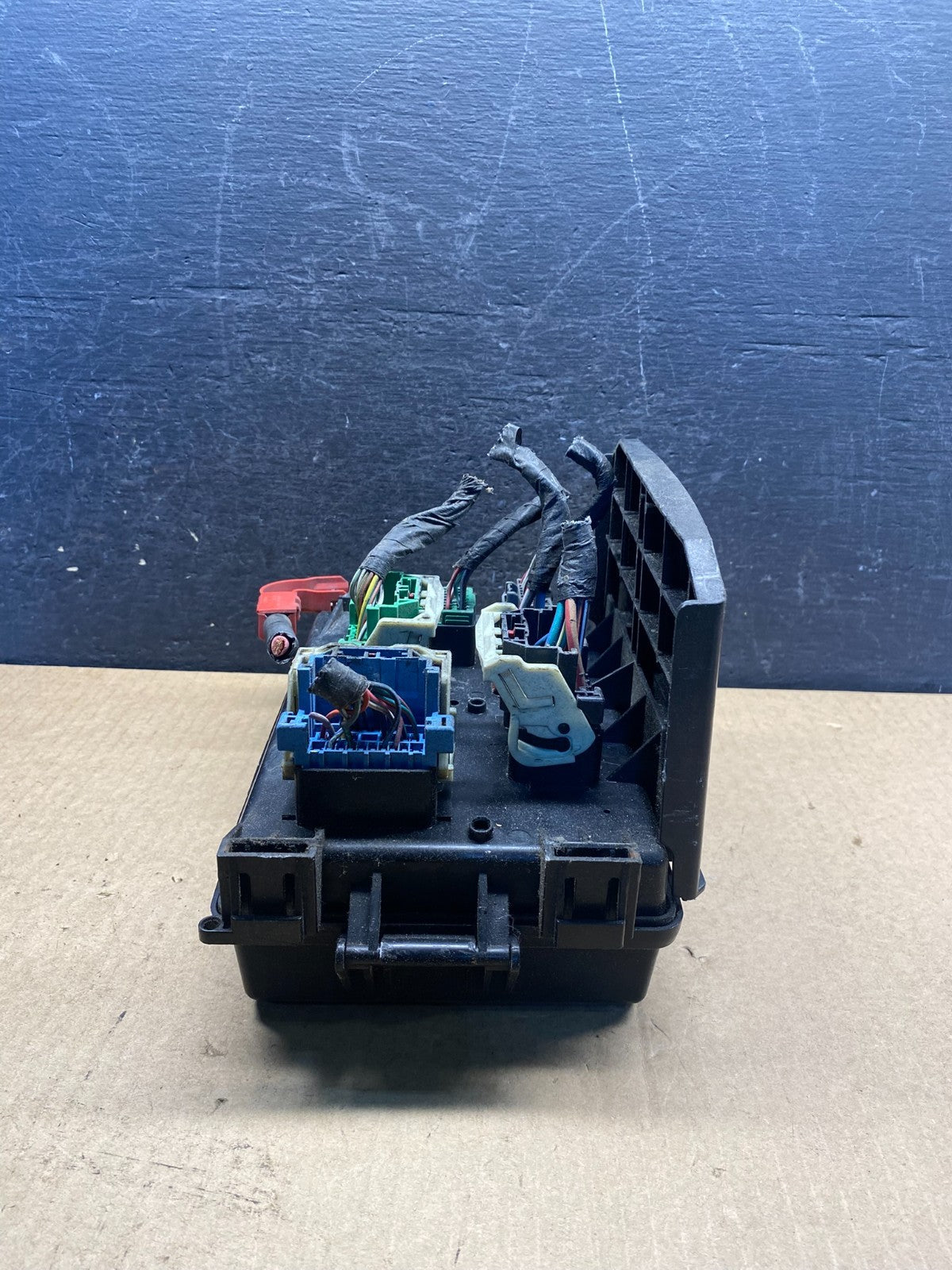 2008 2009 Chrysler 300 Charger Totally Integrated Module Fuse Box AG7059 DG3