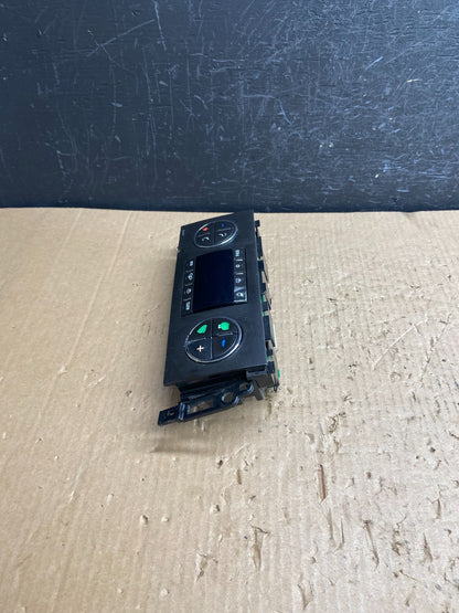 2007-2011 GMC Yukon Tahoe Automatic Climate Temperature Temp Control AE4195 DG1