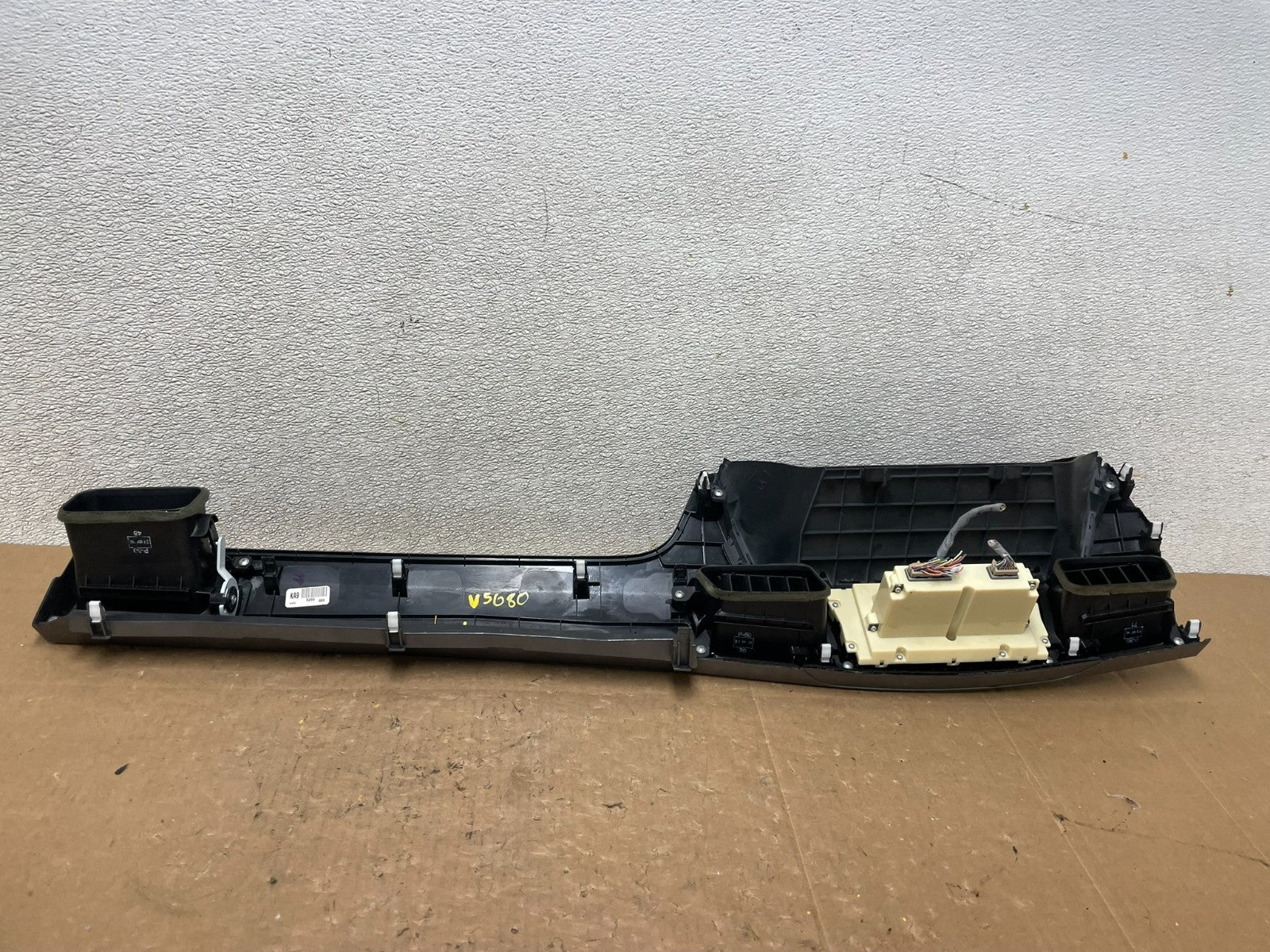 2011-2014 Honda Odyssey Dash Climate Control A/C Cluster Trim Bezel OEM v5080 DG7