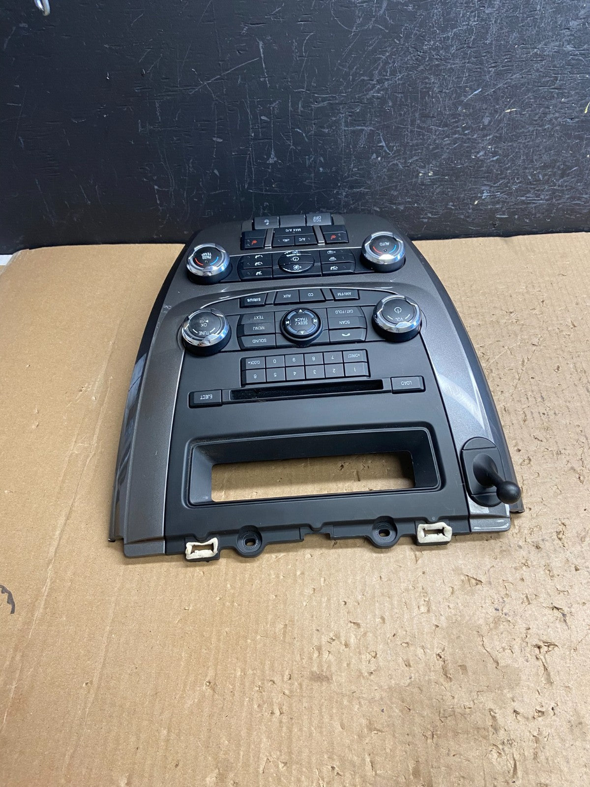 2010 to 2012 Ford Fusion Radio Climate Control A/C Control ae4284 DG3