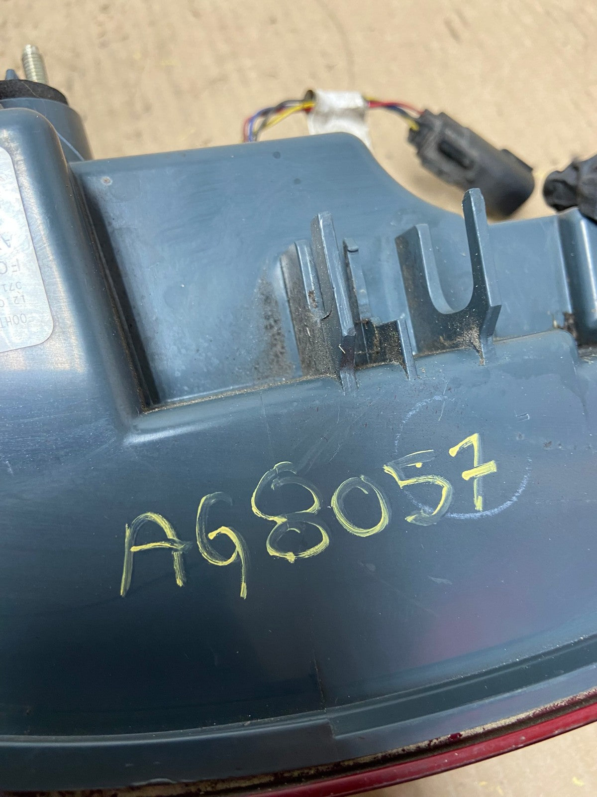 2017 - 2018 Ford Fusion Left Driver LH Side Tail Light AG8057 LK8