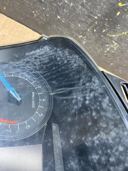 2016 Ford  Explorer Speedometer Cluster Gauge Oem v7784 DG3