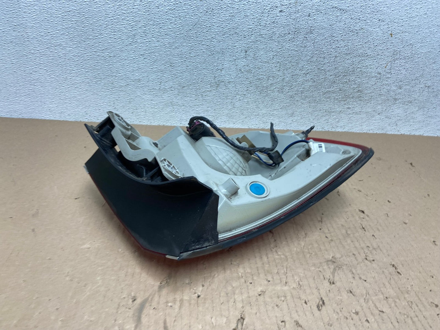 2008 to 2012 Buick Enclave Right Passenger RH Side Tail Light AE8784 LK4