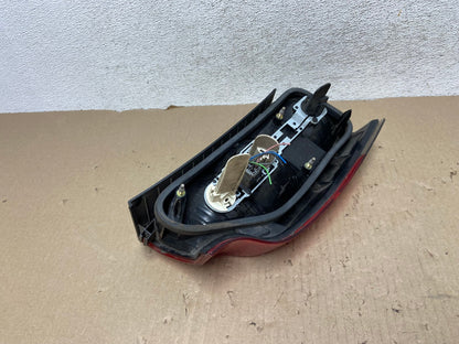 2001 - 2004 Volvo XC70 V70 Right Passenger Side LH Tail Light AG6946 LK6
