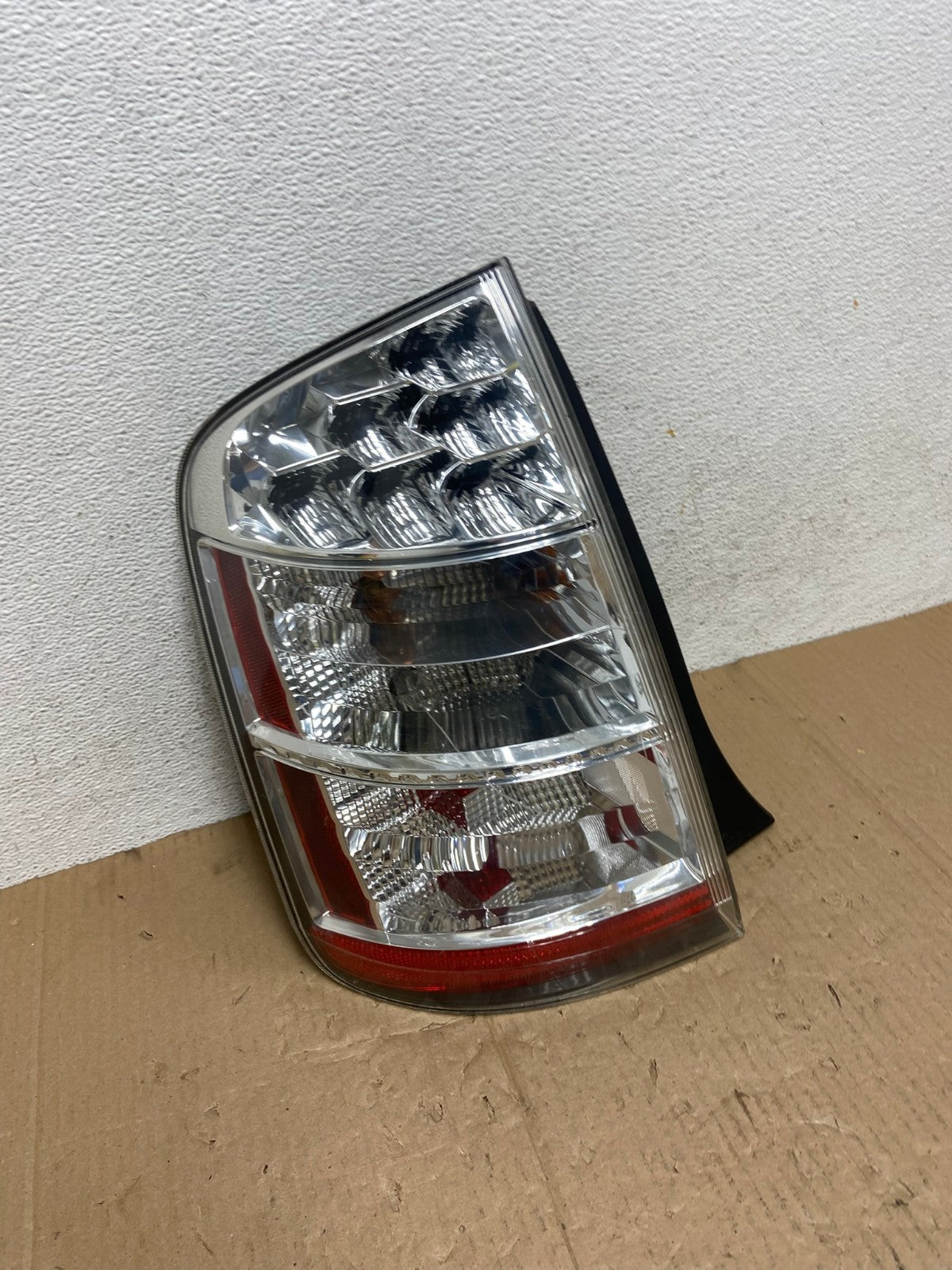 2006 2007 2008 2009 Toyota Prius Tail Light Left Driver LH AE9021 LK2