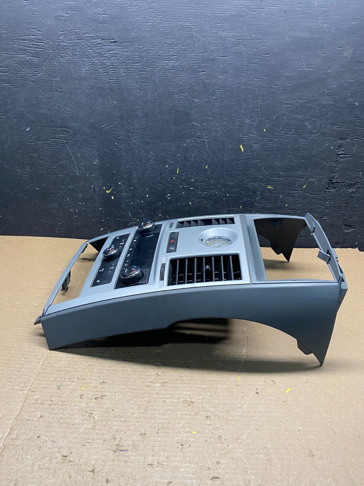 2008-2010 Dodge Grand Caravan Radio Bezel Climate Control Hea AC Heater Q9616 DG2
