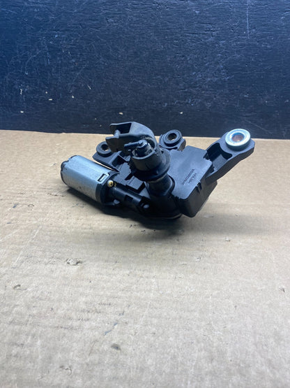2011 to 2017 Volkswagen Touareg Rear Windshield Wiper Motor af6651 DG3
