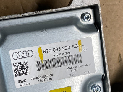 2008 to 2012 Audi A4 Bose Radio Stereo Amplifier Amp OEM S8813 DG5