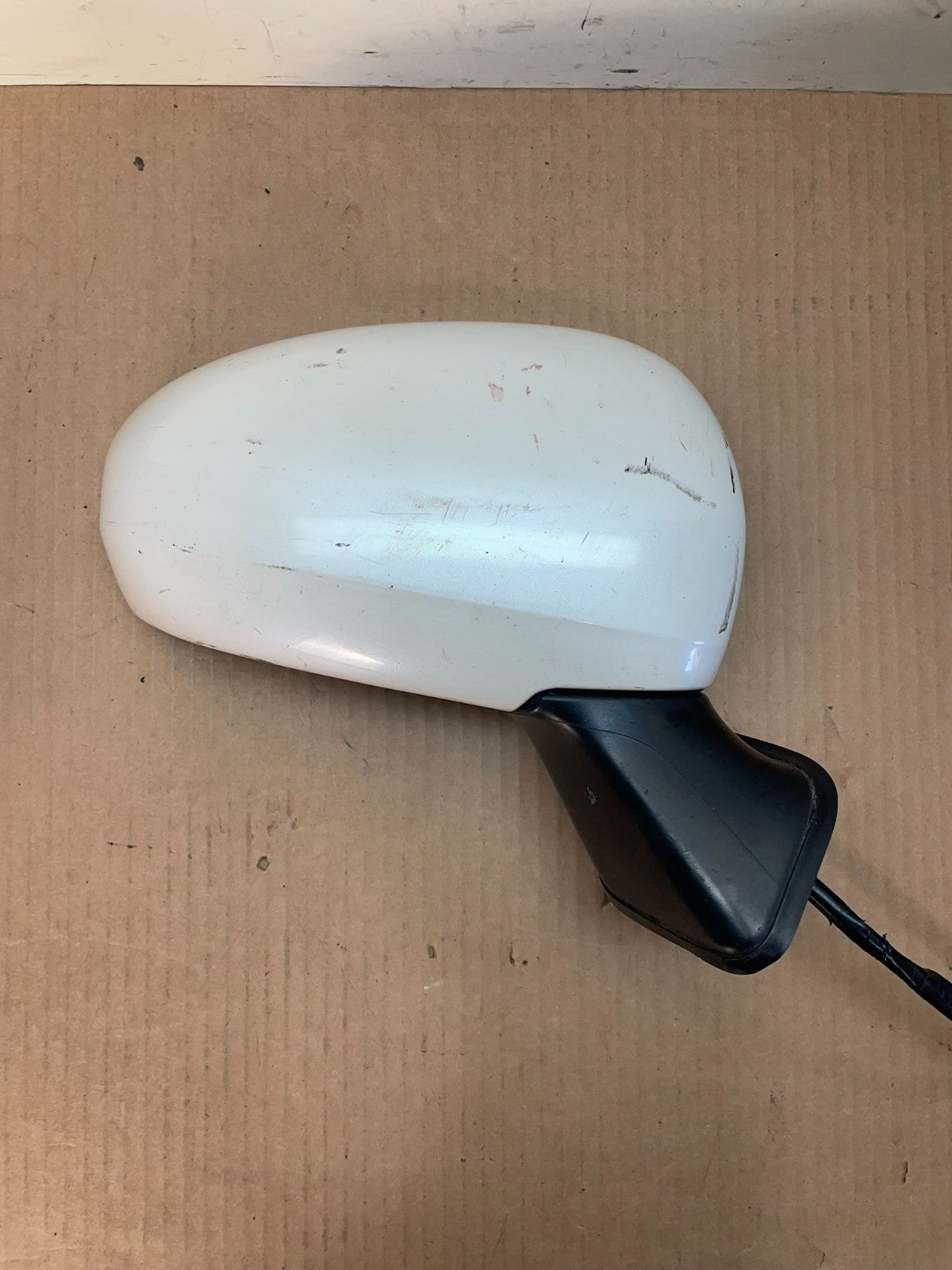 2010 to 2015 Toyota Prius Right Passenger RH Side View Door Mirror AJ1129 DG0