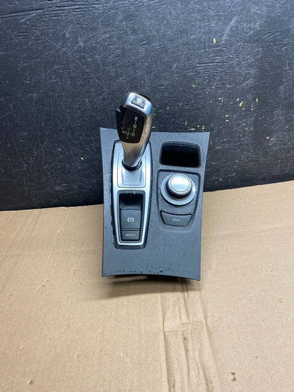 2007 to 2013 BMW X5 E70 Shift Shifter Selector Gear W/ Bezel AI5989 DG0
