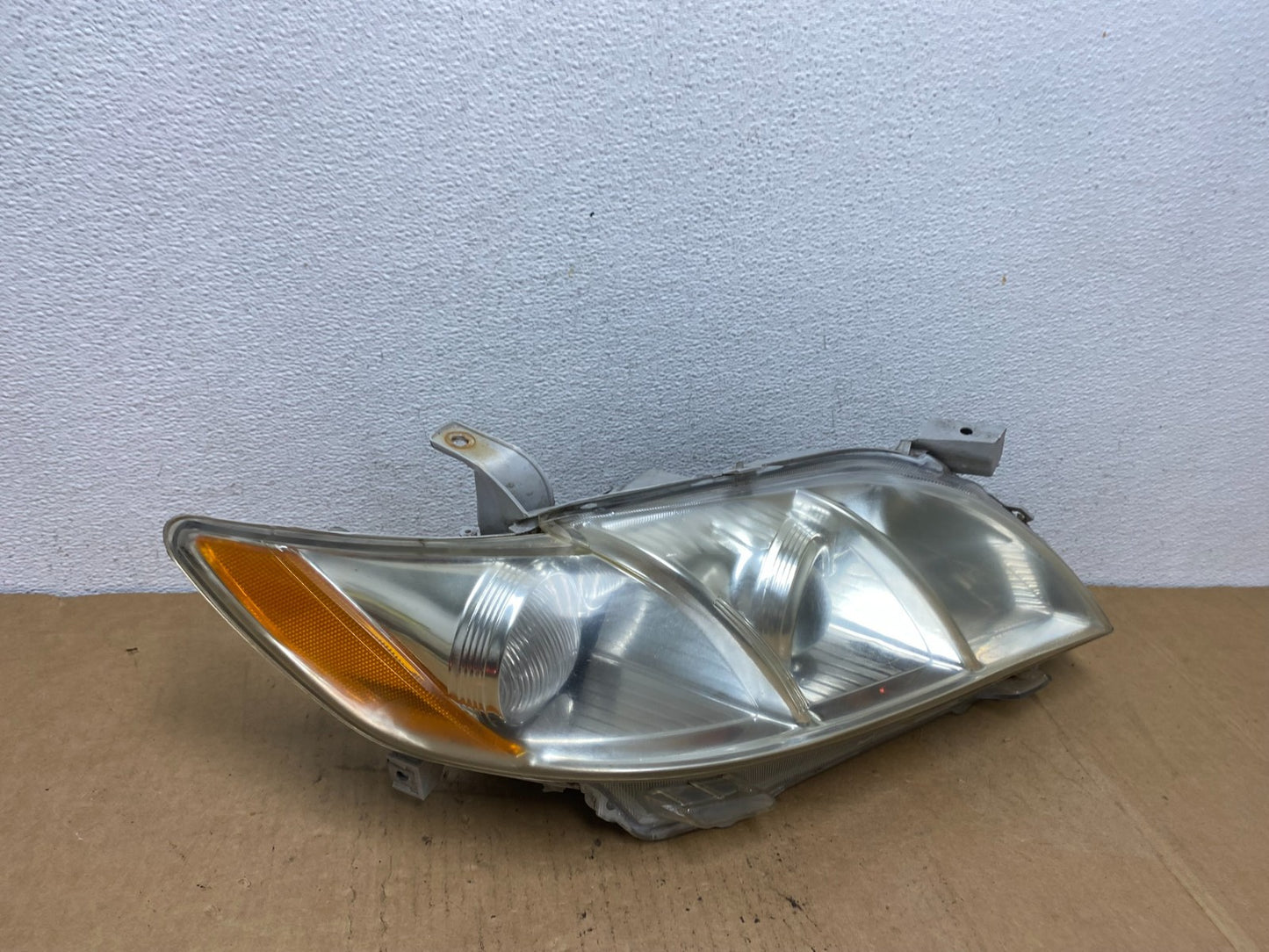 2007 - 2009 Toyota Camry Halogen Right Passenger Headlight AC8460 DW2