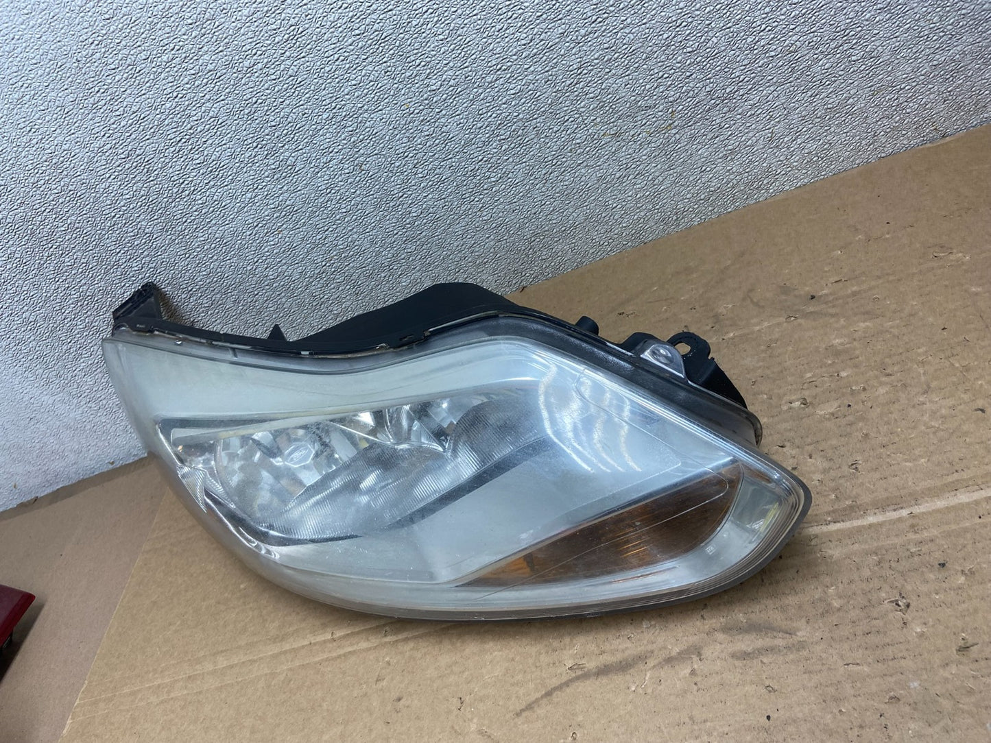 2012 2013 2014 Ford Focus Right Passenger Rh Side Headlight Oem AB4630 DW1