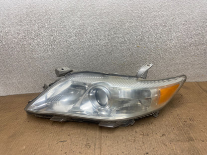 2010 - 2011 Toyota Camry Left Driver LH Halogen Headlight AA6893 DW0