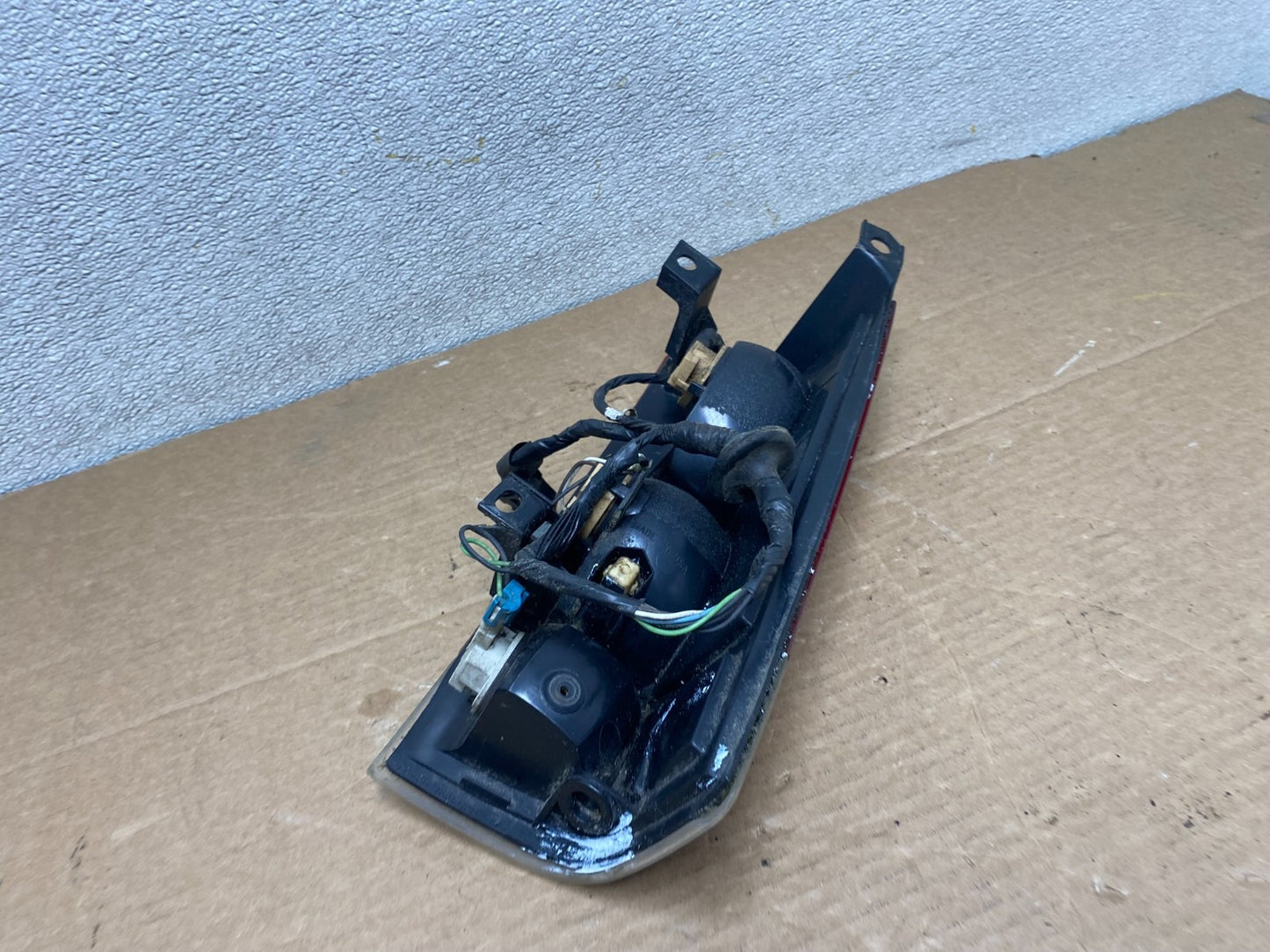 1996-1999 GMC Savana Express 1500 Van Left Driver Lh Tail Light Oem Z1419 DW6