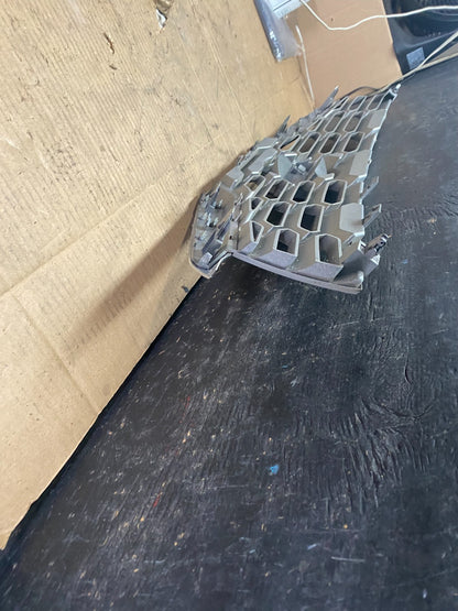 2008 to 2009 Nissan Altima Coupe Front Upper Grill Grille OEM R7889 DG9