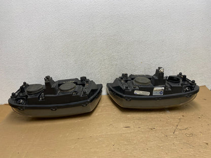 2006 - 2009 Chevrolet Trailblazer Left+Right Headlights Flush Half Bar AG9113 DW6