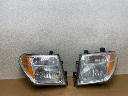 2005 2006 2007 Nissan Pathfinder Halogen Headlights Left+Right Oem V4922 DW0