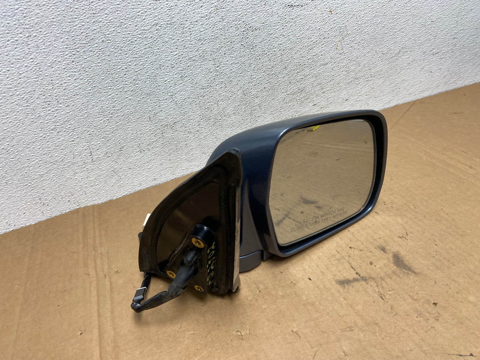 2001-2007 Toyota Highlander Right Passenger RH View Door Mirror AD2702 LK7