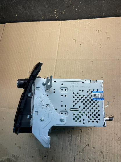 2016 2017 Hyundai Elantra Am Fm Cd Player Radio Receiver Oem x8460 DG1
