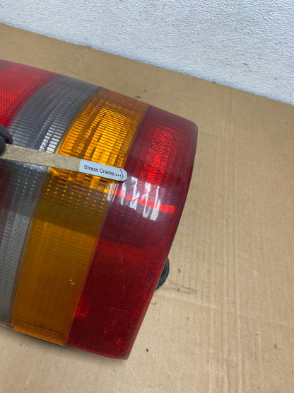 1993-1998 Jeep Grand Cherokee ZJ Left Driver Side Tail Light AC7479 LK4