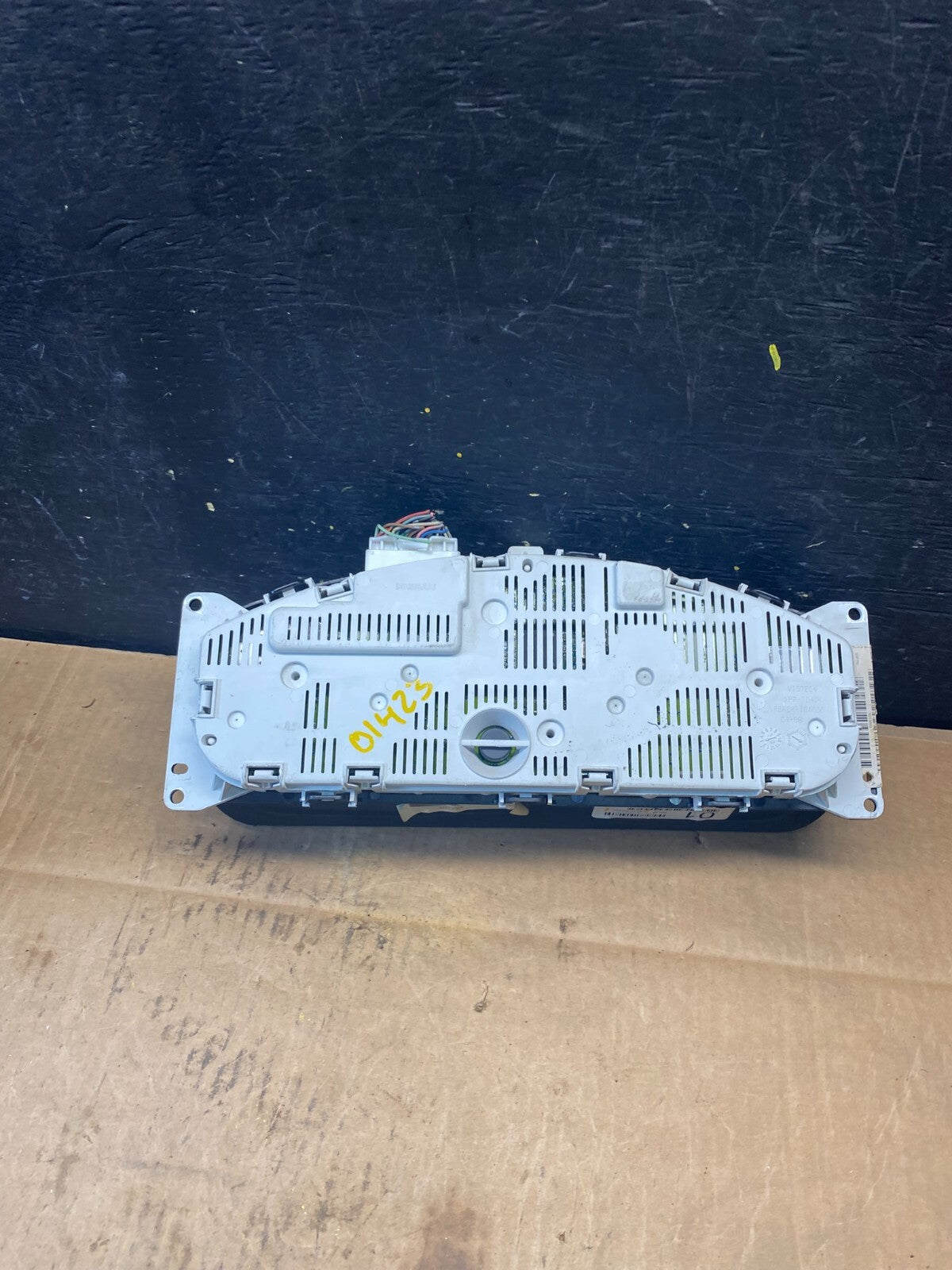 2005 Nissan Pathfinder Speedometer Cluster Gauge O1423 PS4