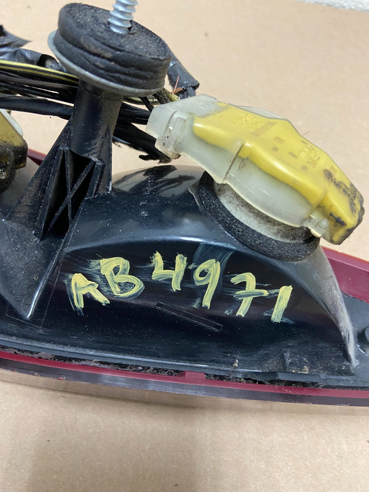 1992 to 1994 Cadillac Eldorado Right Passenger RH Tail Light OEM AB4971 DG8