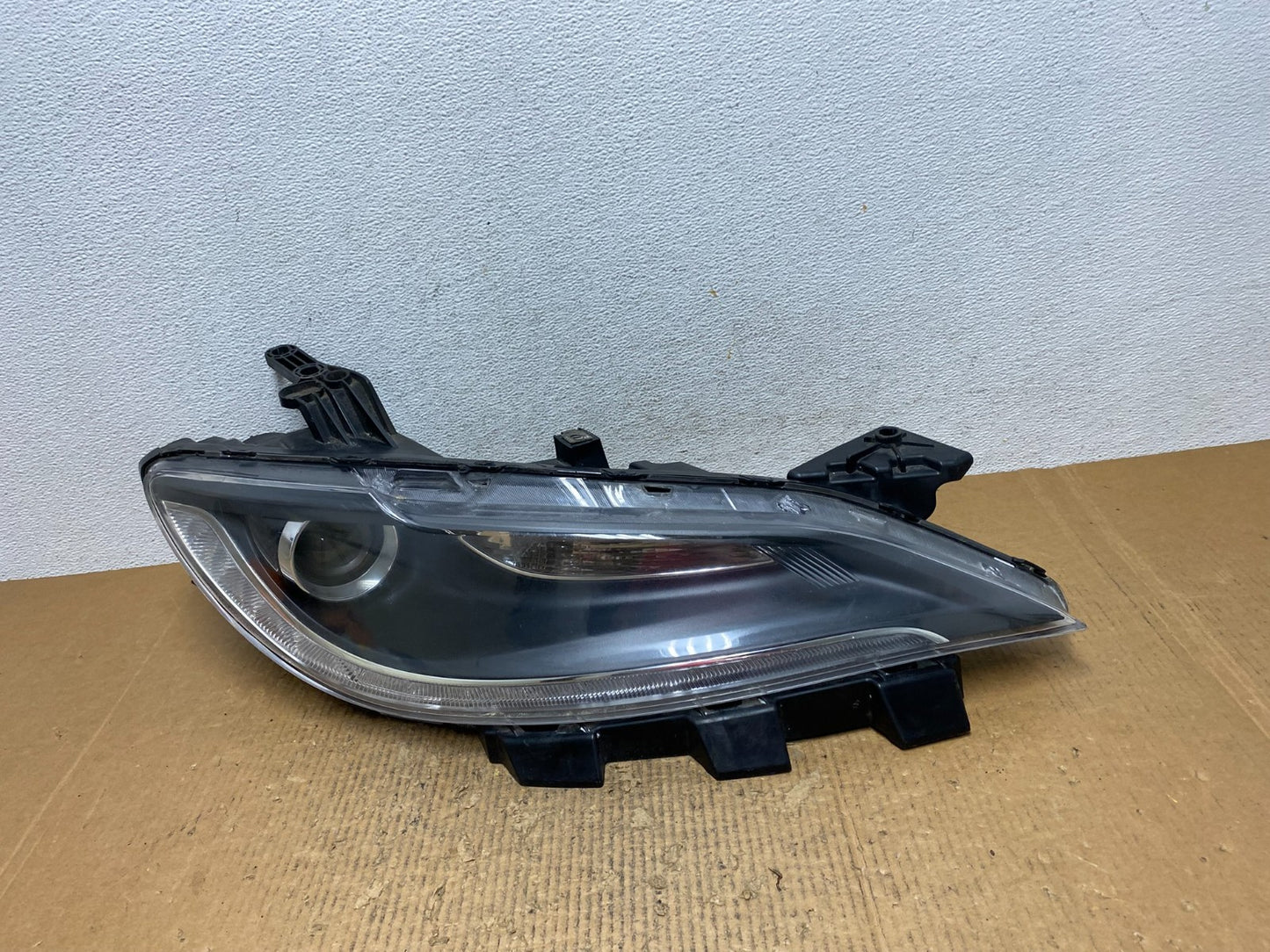 2015 2016 2017 Chrysler 200 Right Passenger Rh Side Xenon Headlight AE2786 DW0