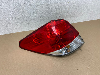 2010-2014 Subaru Outback Wagon Left Driver Lh Side Tail Light AE6936 LK2