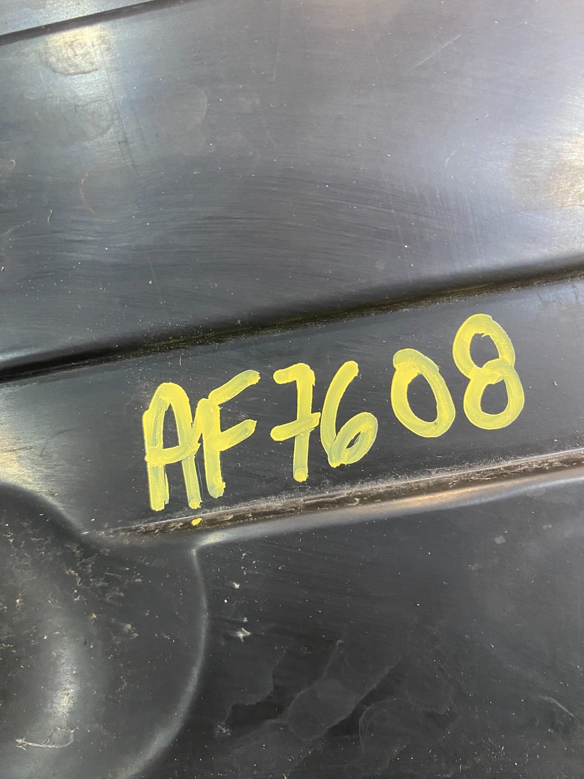 2007 to 2010 Toyota Tundra Under Hood Fuse Box Relay AF7608 DG8