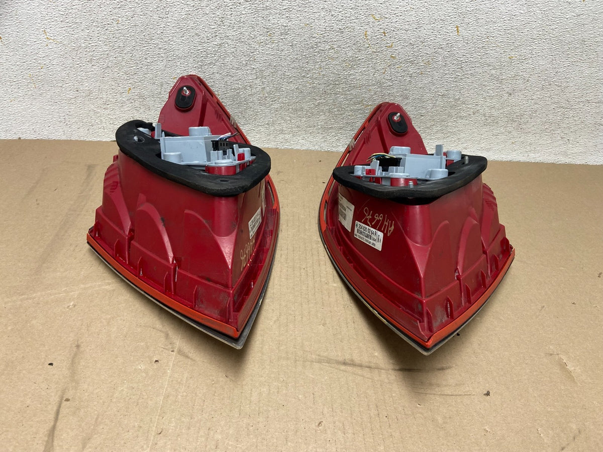 2008 2009 2010 2011 Mercedes C-Class Left+Right Side Tail Lights AH6676 DW7