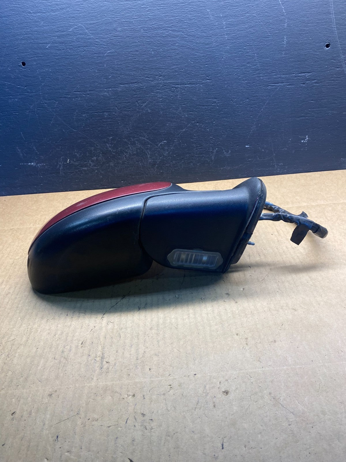 2003-2006 Chevrolet Tahoe Suburban Right Passenger Turn Door Mirror AC4233 MS3