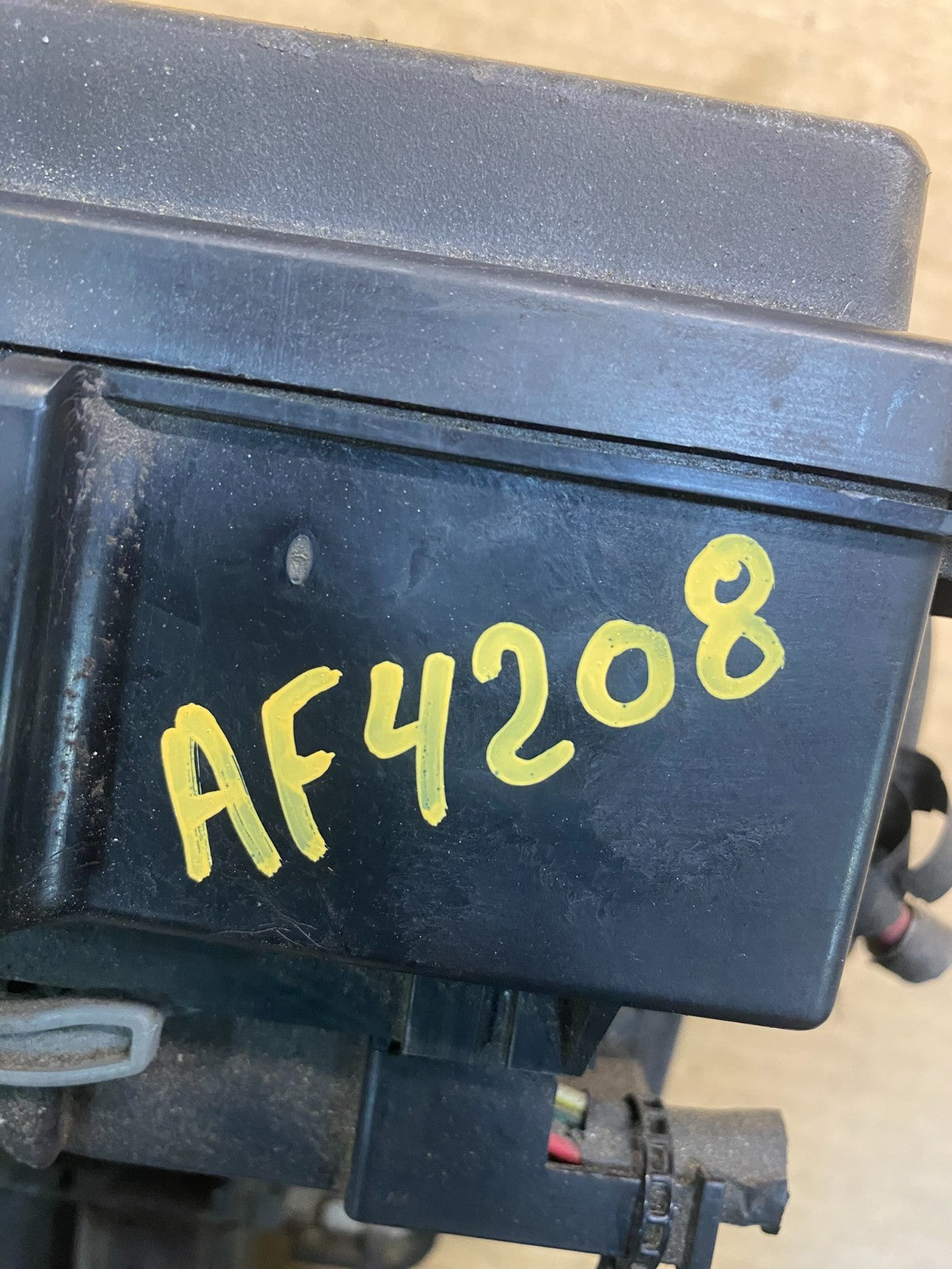 2005 2006 Jeep Grand Cherokee Fuse Box Multi-Function Relay Module AF4208 DW7