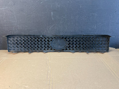 2008 2009 2010 Scion XB Front Upper Grill Grille ac5347 DG3