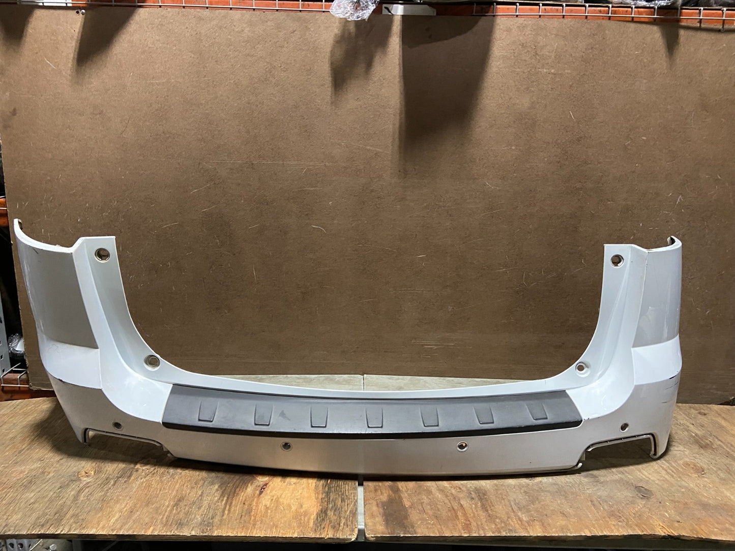 2010 to 2015 GMC Terrain Rear Upper Bumper Cover 20983260 AB78560