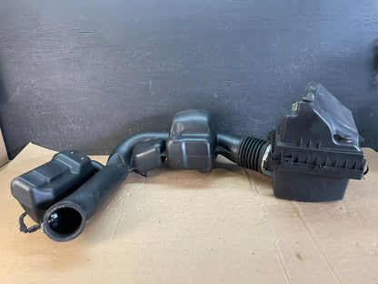 2011 - 2013 Dodge Durango 3.6L Resonator Air Intake Tube af5374 DG4