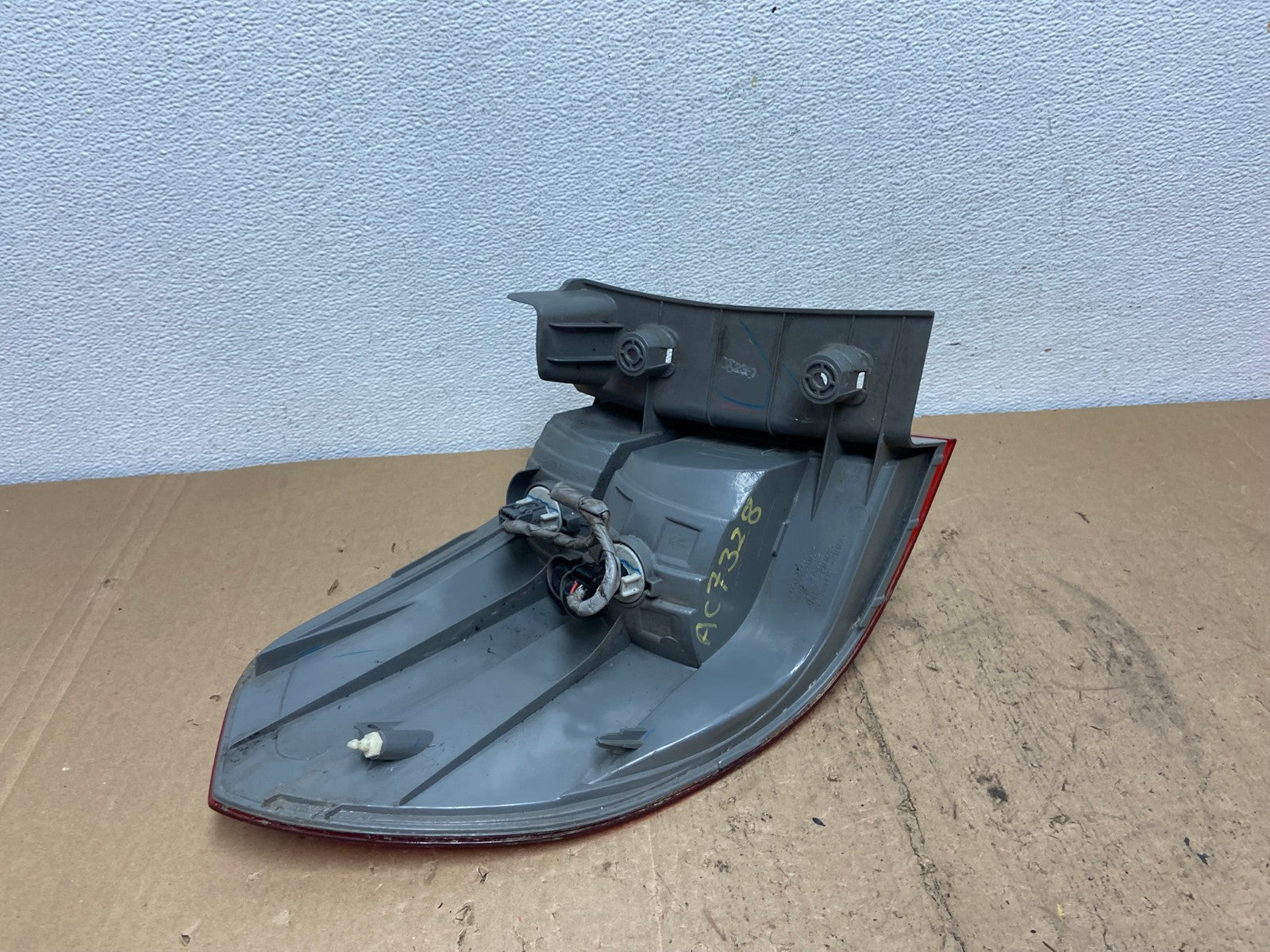 2005 2006 2007 Honda Odyssey Right Passenger RH Side Tail Light AC7328 LK5