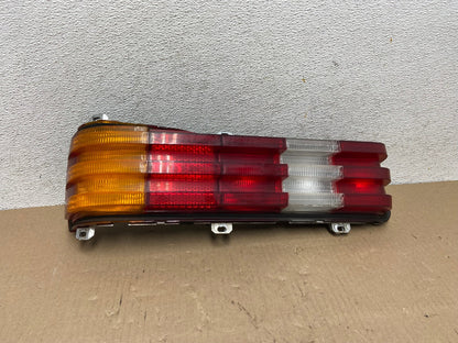 1977-1985 Mercedes-Benz W123 240D Left Driver LH Side Tail Light AG7934 LK0