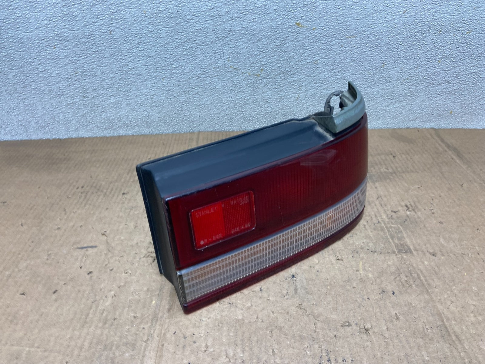 1988 to 1989 Mazda 626 Sedan Right Passenger RH Side Tail Light AA6722 DW2