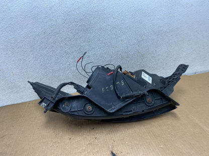 2013 to 2019 Ford Taurus Left Driver LH Side Headlight Halogen AI8878 DW7