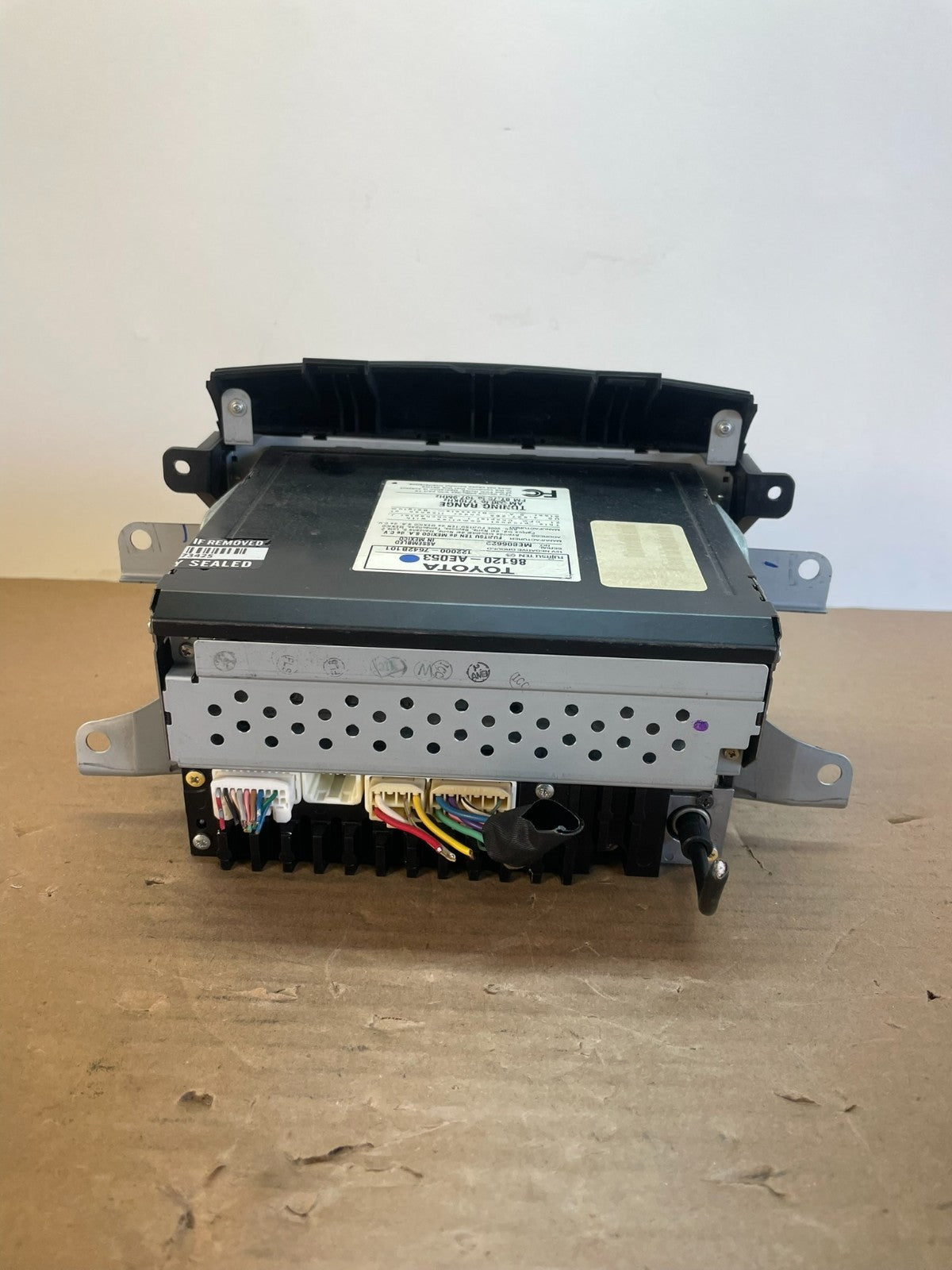 2004 to 2010 Toyota Sienna AM FM CD WMA Mp3 Radio Receiver AF5595 DG7