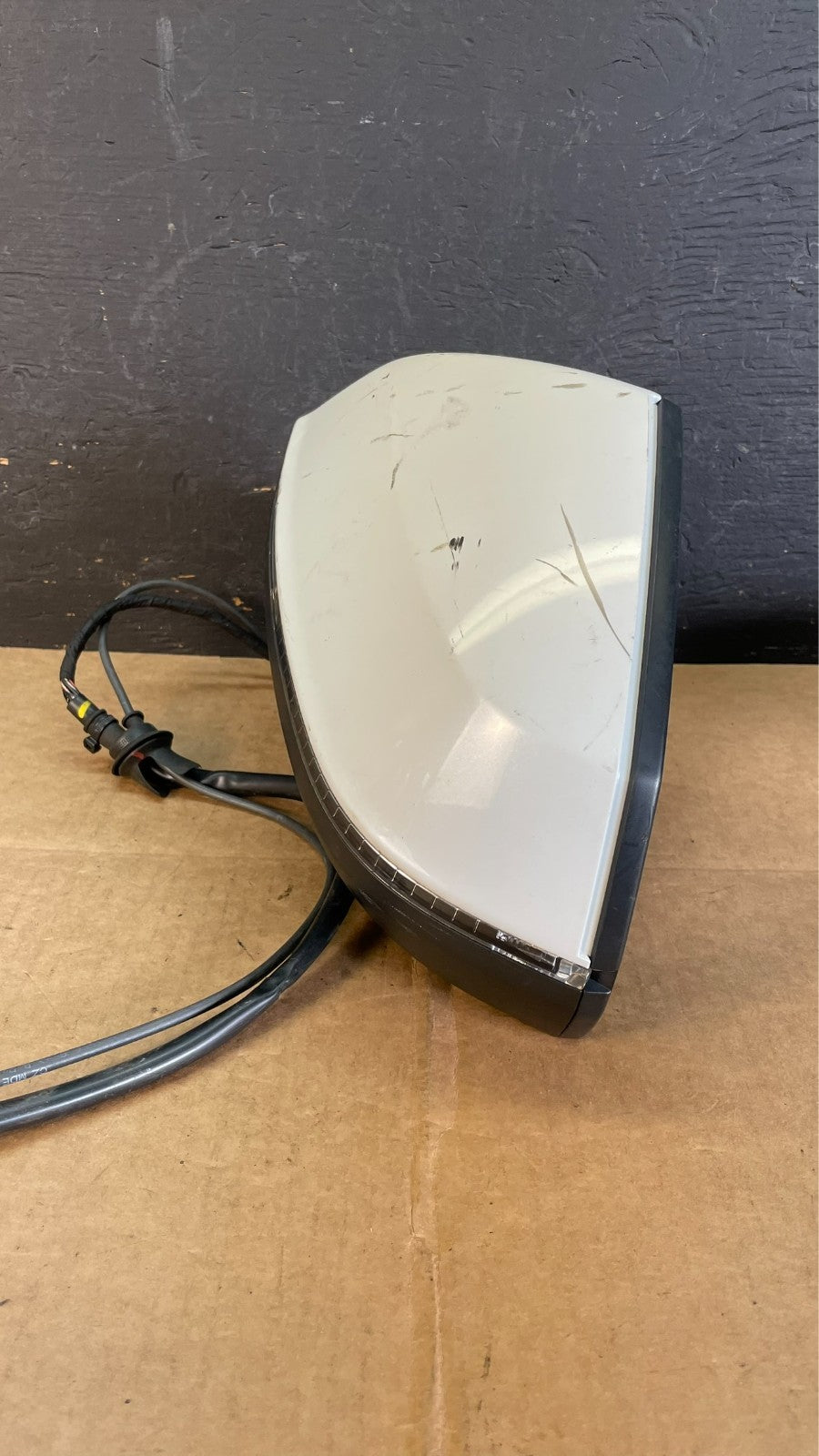 2017 to 2019 Audi Q7 Left Driver Lh Side View Door Mirror AE0904 DG9