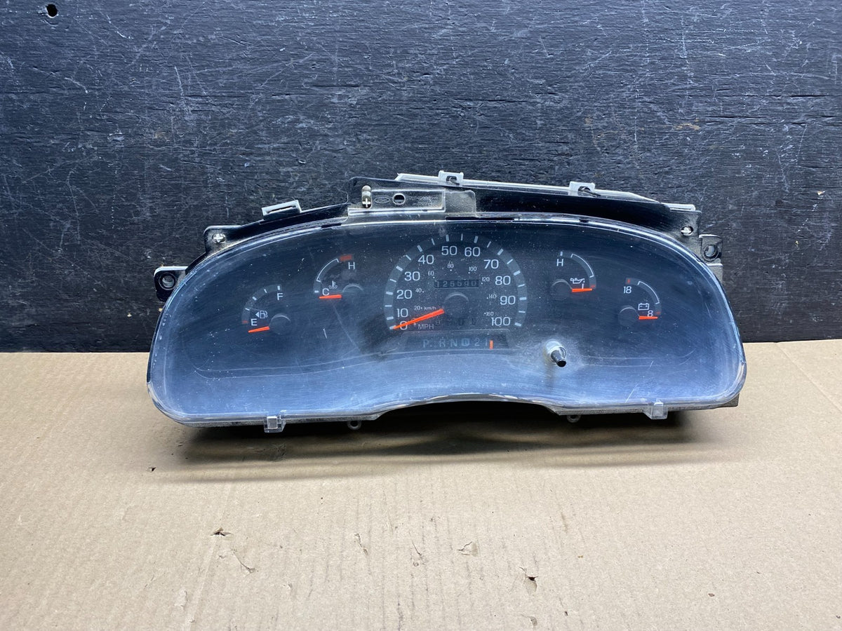 2001-2002 Ford Econoline E250 E350 Van Speedometer Instrument Cluster aj0437 DG0