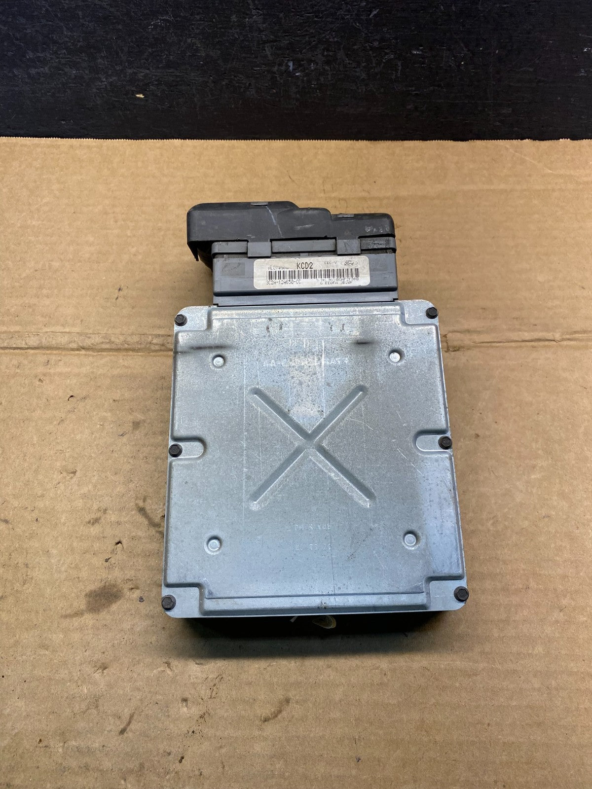 2003 Ford Van E150 5.4L Engine Control Module ECU 3C2A-12A650-CC ad3448 DG1