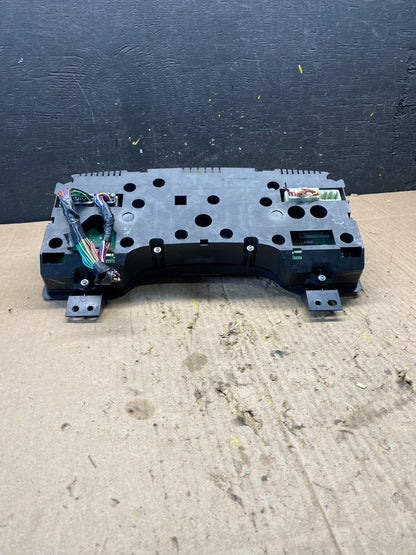 2005 Dodge Durango Speedometer Instrument Cluster Gauge p56049091ak P78216