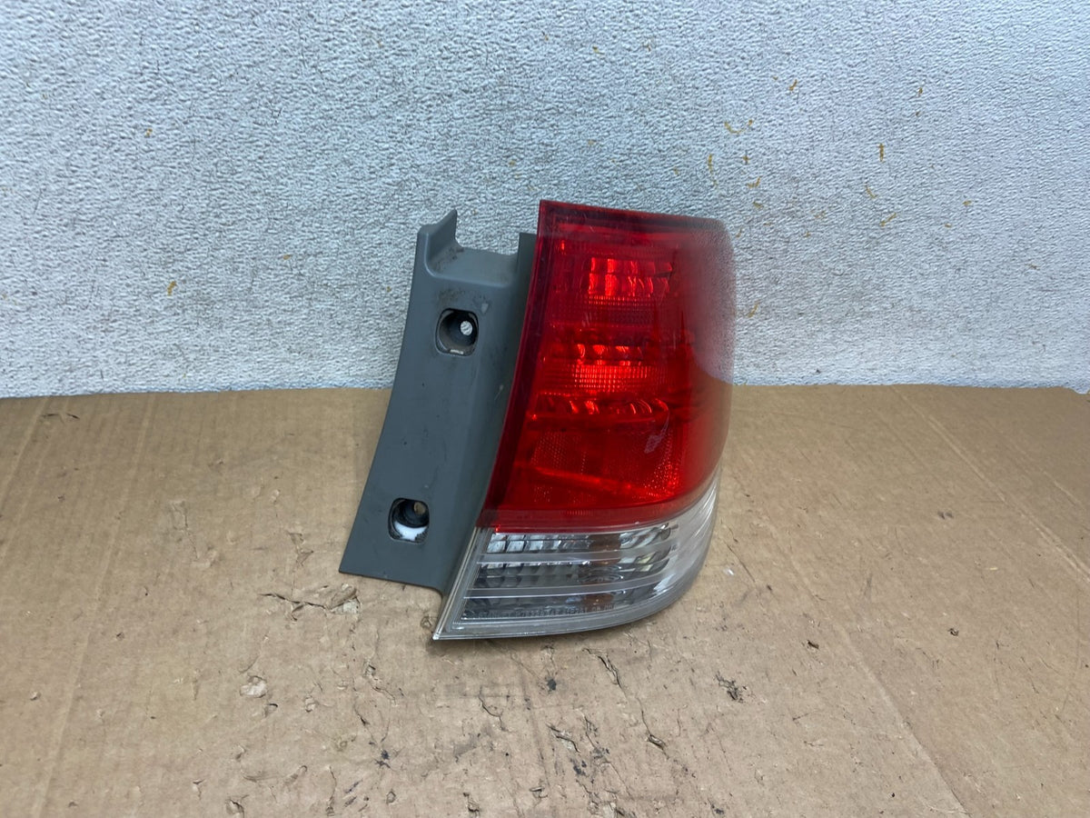 2008 2009 2010 Honda Odyssey Right Passenger Side Tail Light AI9264 LK2