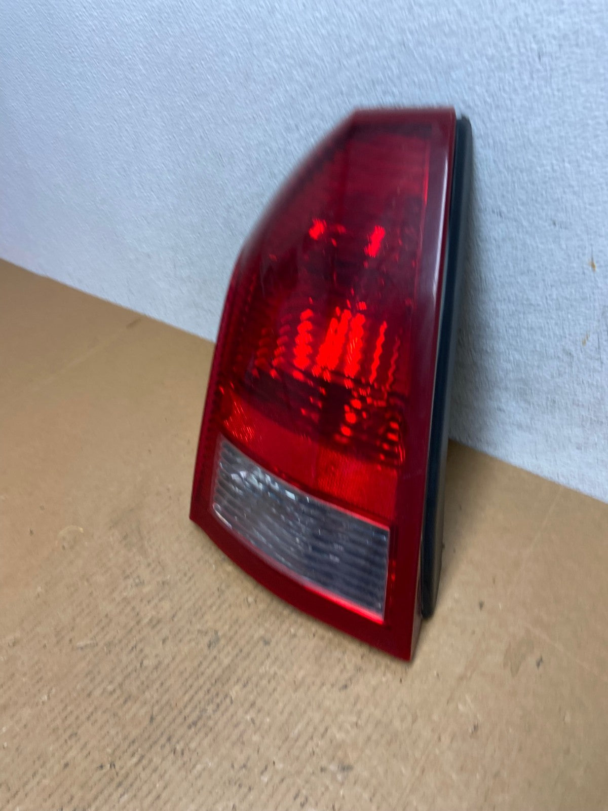 2005 - 2007 Chrysler 300 Left Driver Lh Side Tail Light AE0578 LK1