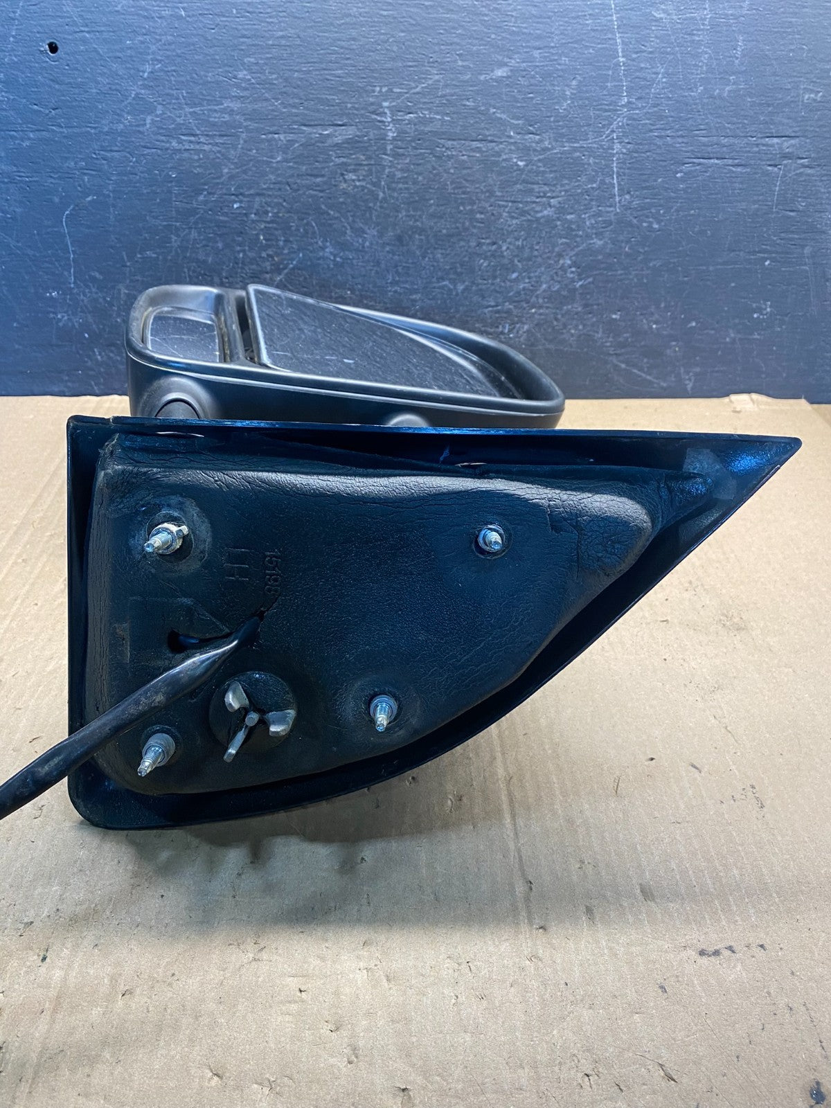 1999 to 2007 Ford F250 F350 F450 Left Driver Door View Mirror AE7658 DW4