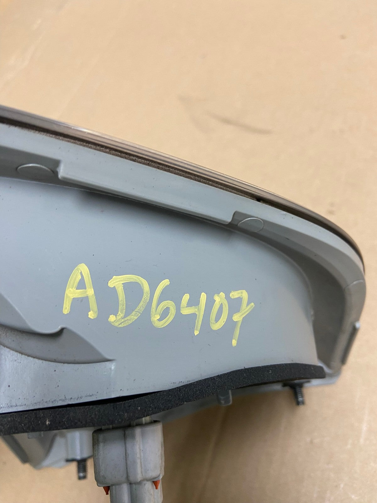 2013 to 2016 Nissan Pathfinder Right Passenger Inner Tail light AD6407 LK7