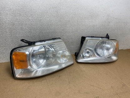 2004 to 2008 Ford F-150 F150 Left+Right Halogen Headlights W8564 DW2