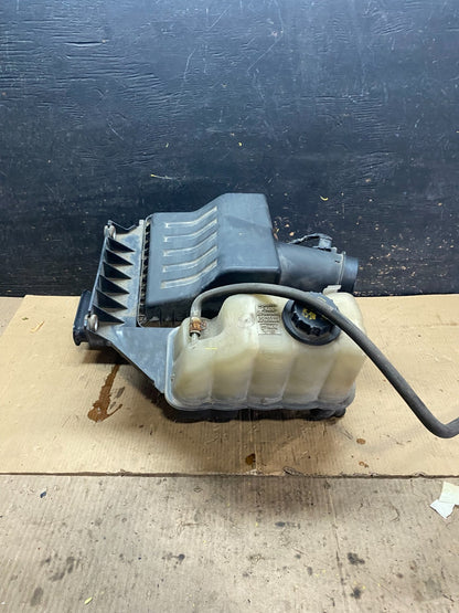 2011-2016 Ford F250 F350 Engine Coolant Reservoir Tank Air Cleaner Box X3140 DG1